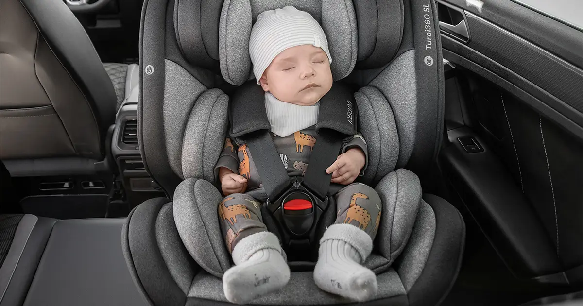 Baby-schreit-im-auto