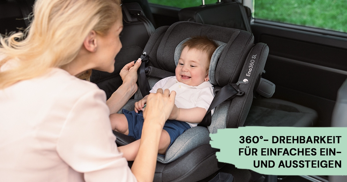 Mutter legt Kind in den 360 Grad Kindersitz Eno360